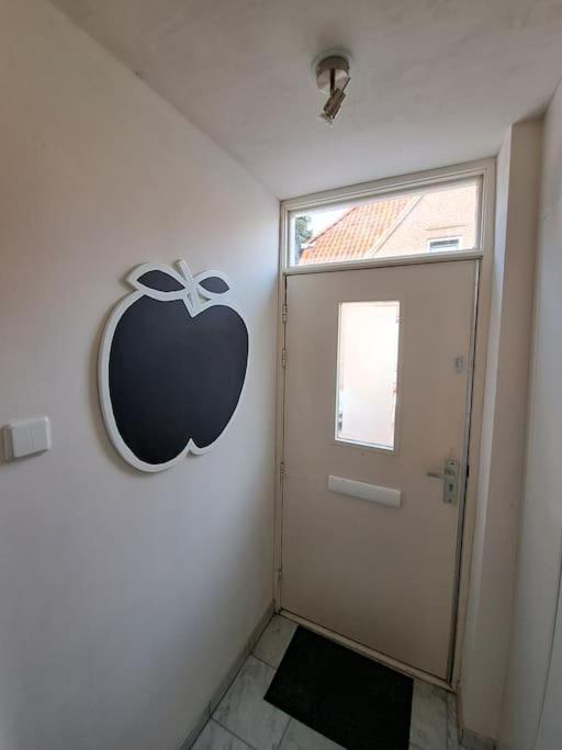 Family Home With Garden, Center Middelburg Buitenkant foto