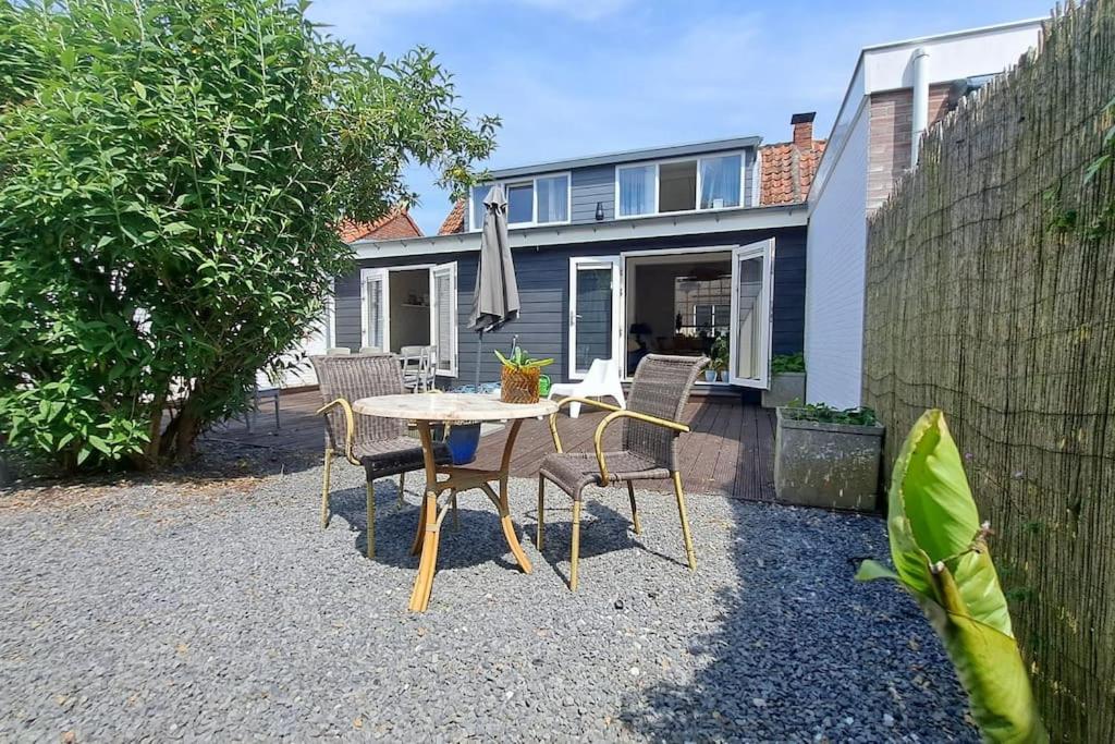 Family Home With Garden, Center Middelburg Buitenkant foto